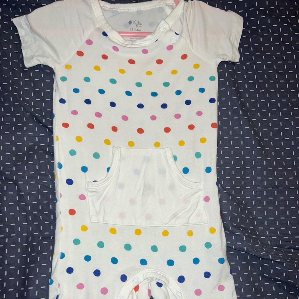 Kyte baby Spring 21 Polka Dot Shortall